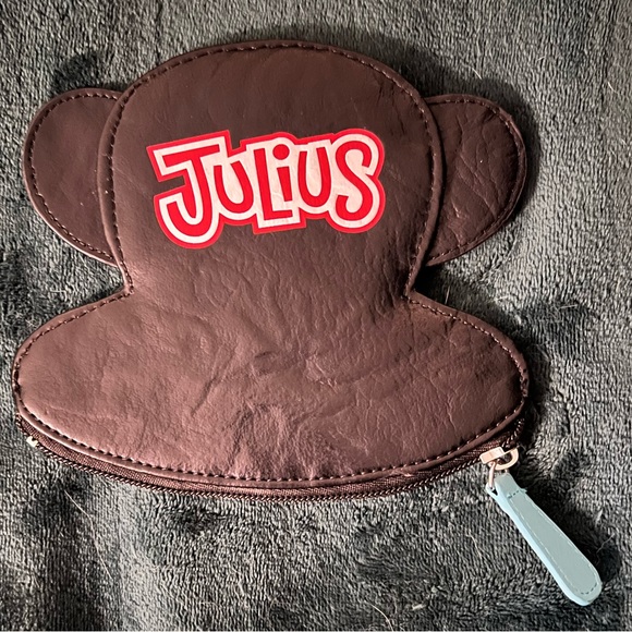 🚫SOLD🚫 VERY RARE Loungefly Loves Paul Frank Julius Coin Purse - Picture 2 of 3